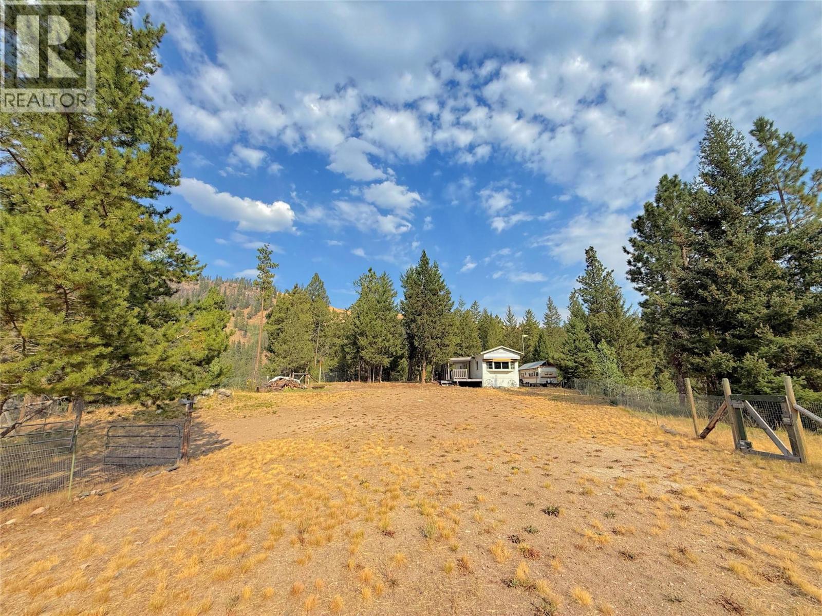 1398 Summers Creek Road - Image 43