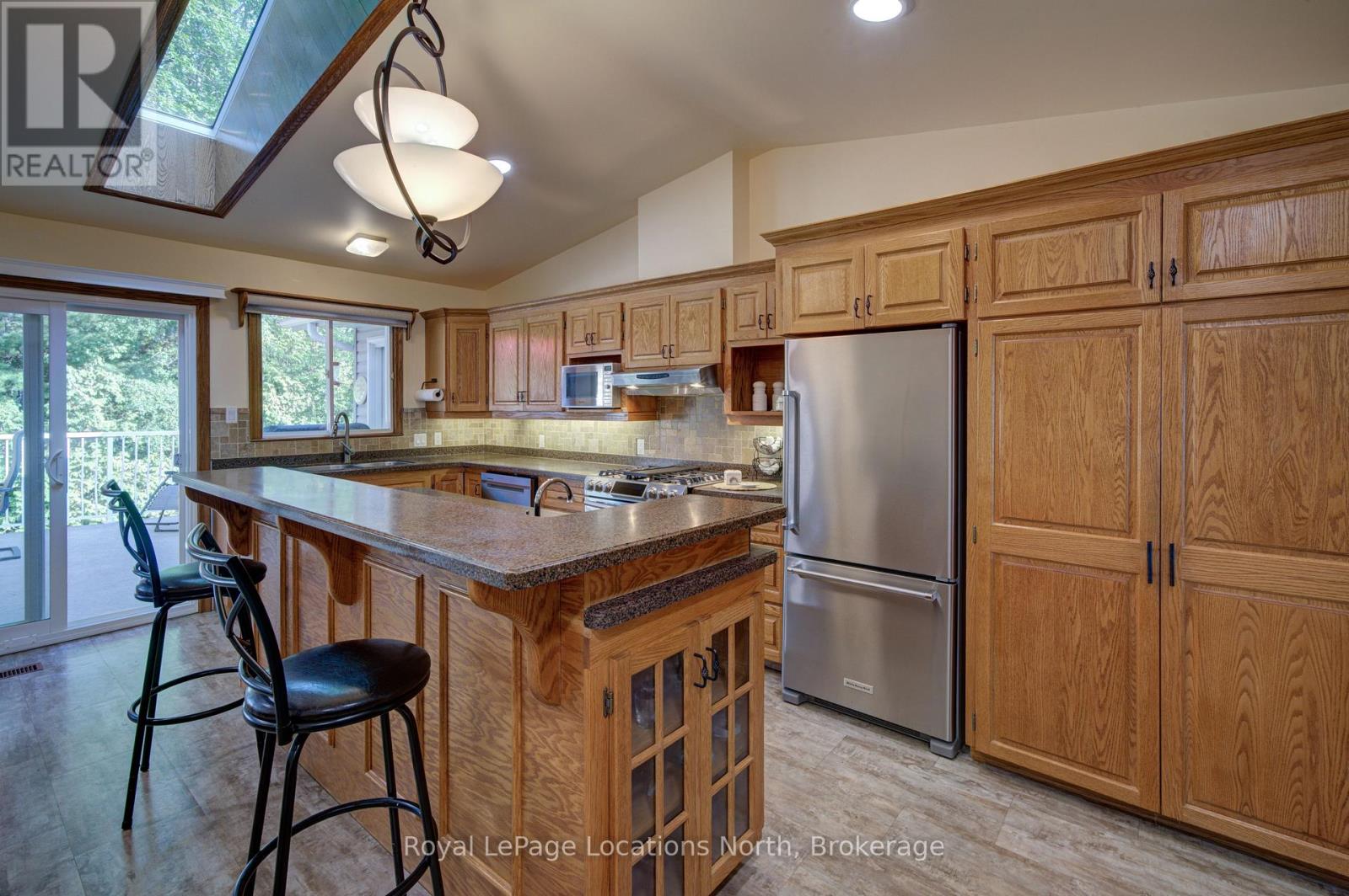 2225 TINY BEACHES ROAD S - Image 14