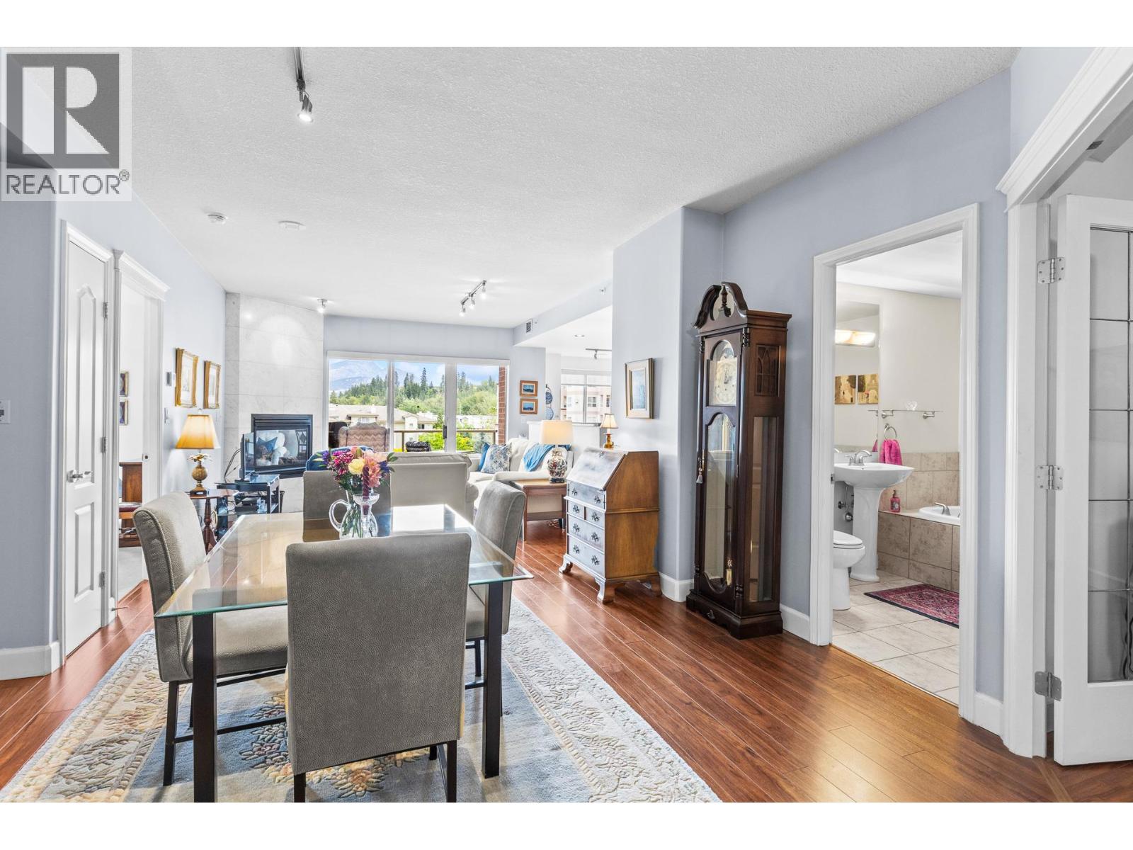 502 1947 Underhill Street, Kelowna