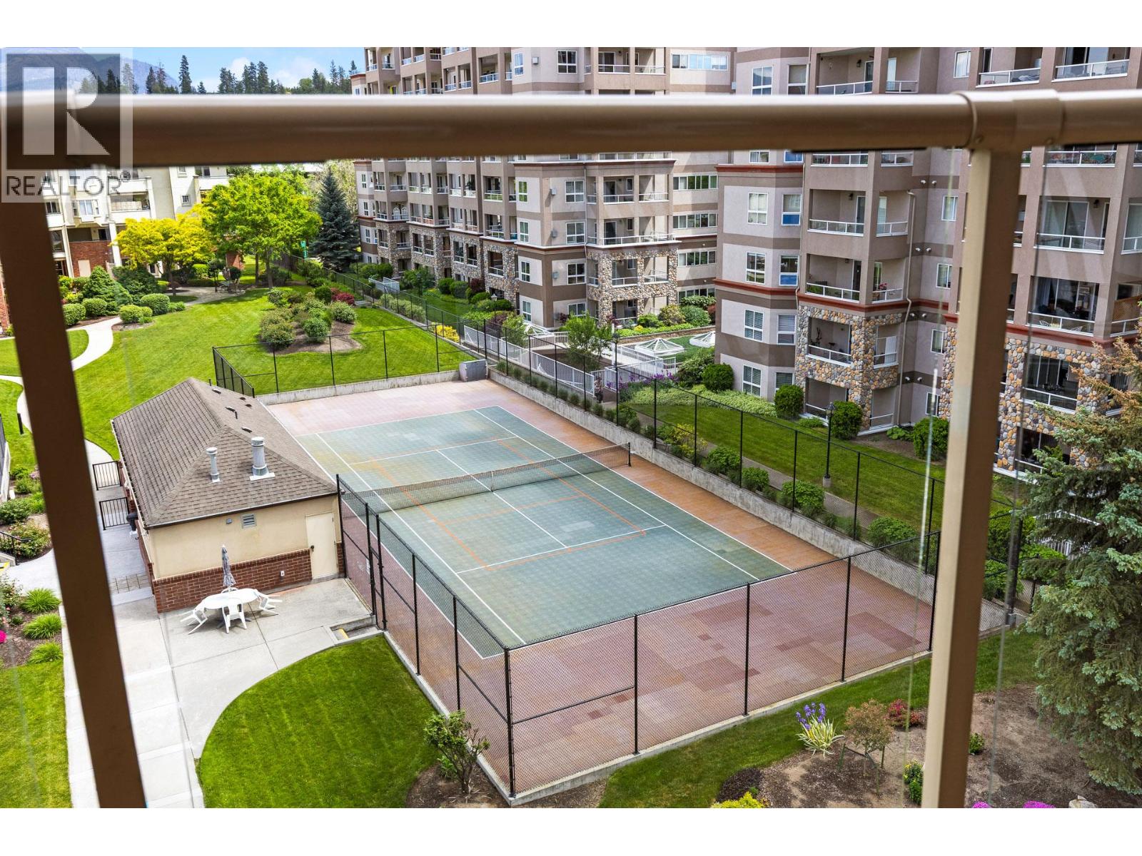 502 1947 Underhill Street, Kelowna