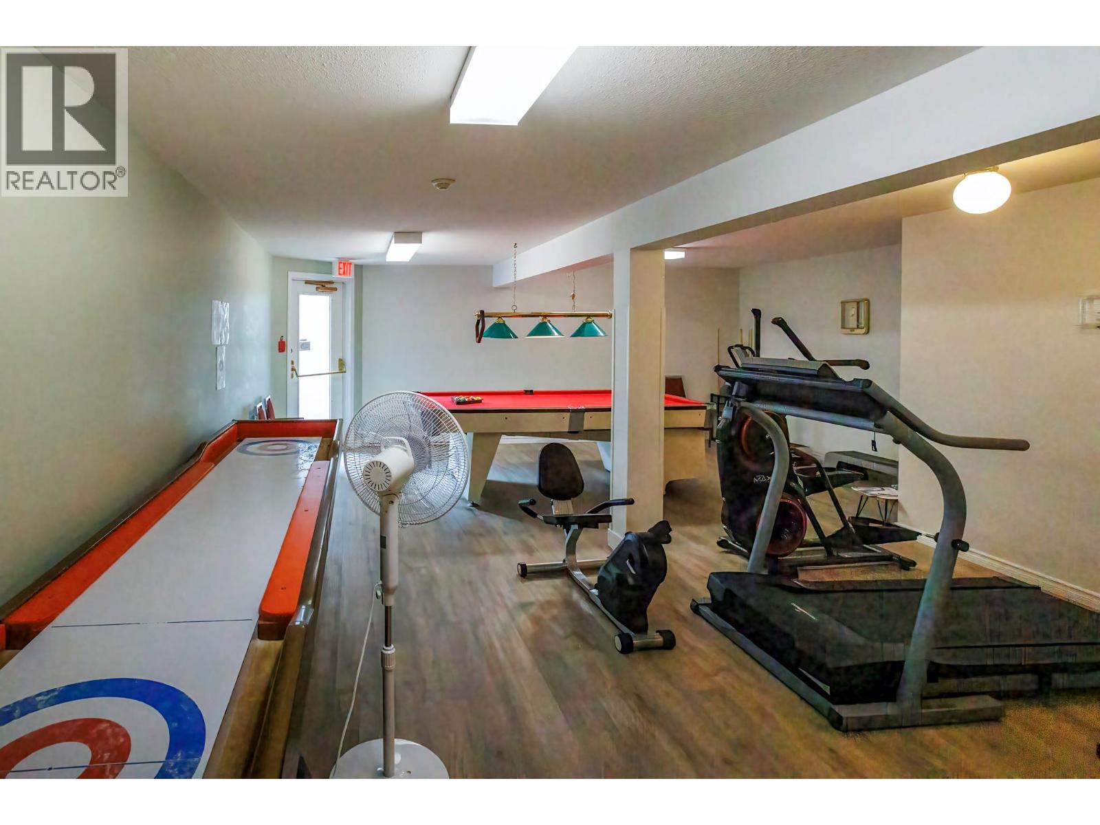 #316 575 Sutherland Avenue - 38
