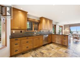 102 Sandner Road, Christina Lake, BC V0H1E0 Photo 32