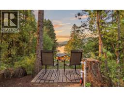 102 Sandner Road, Christina Lake, BC V0H1E0 Photo 18