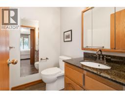 102 Sandner Road, Christina Lake, BC V0H1E0 Photo 37