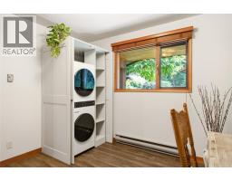 102 Sandner Road, Christina Lake, BC V0H1E0 Photo 39