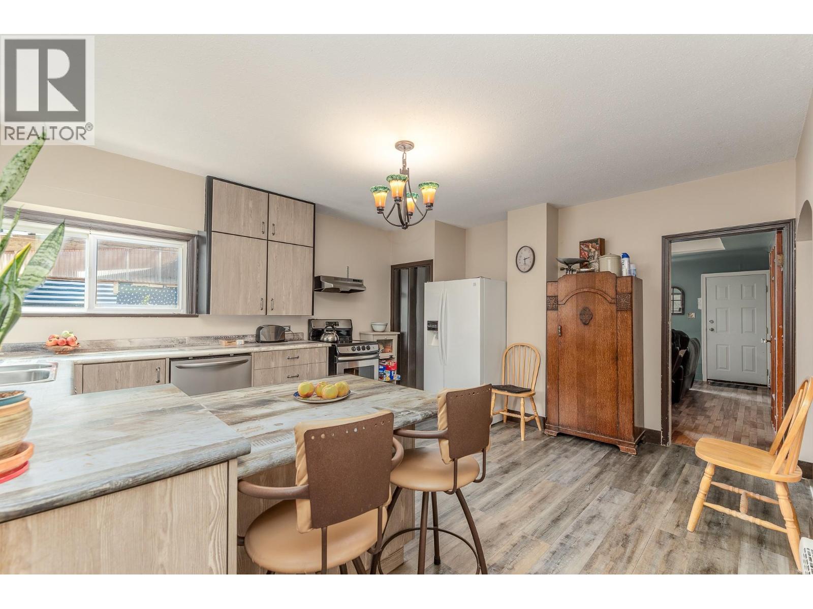 174 Bassett Street, Penticton