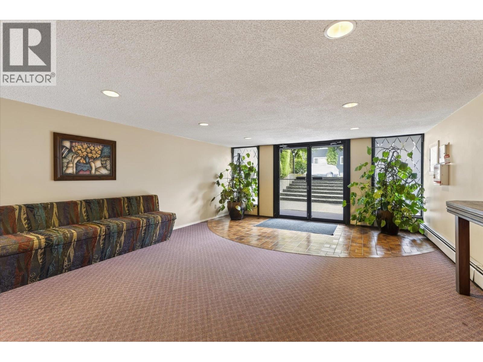 111 1011 FOURTH AVENUE, New Westminster