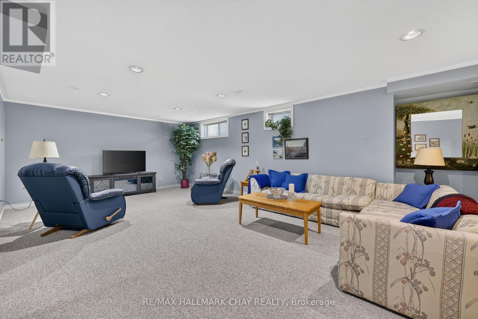 358 LIVINGSTONE STREET W - Image 13