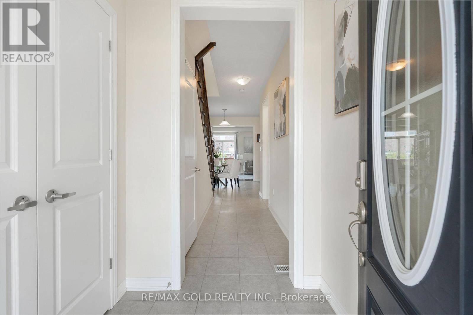 15 ANTIBES DRIVE - 4
