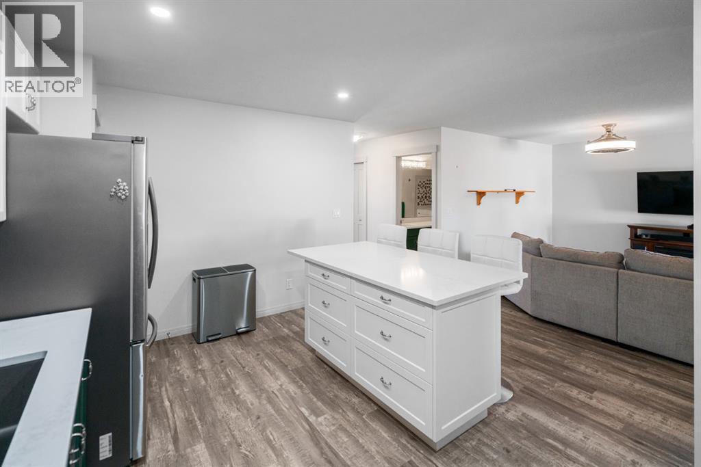 3936 56A Street Close - Image 8