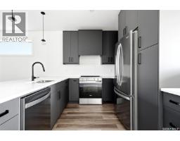 Bedroom - 3917 Qu'appelle Drive, Regina, SK S4S0E1 Photo 13