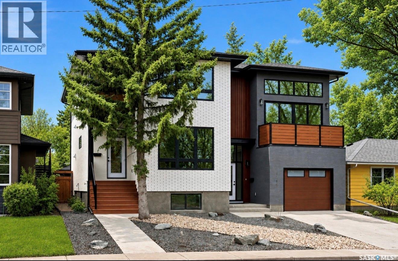 3917 Qu'appelle DRIVE