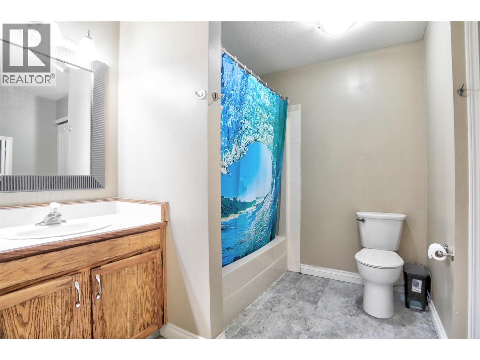95 ECKHARDT Avenue Unit# 203, Penticton