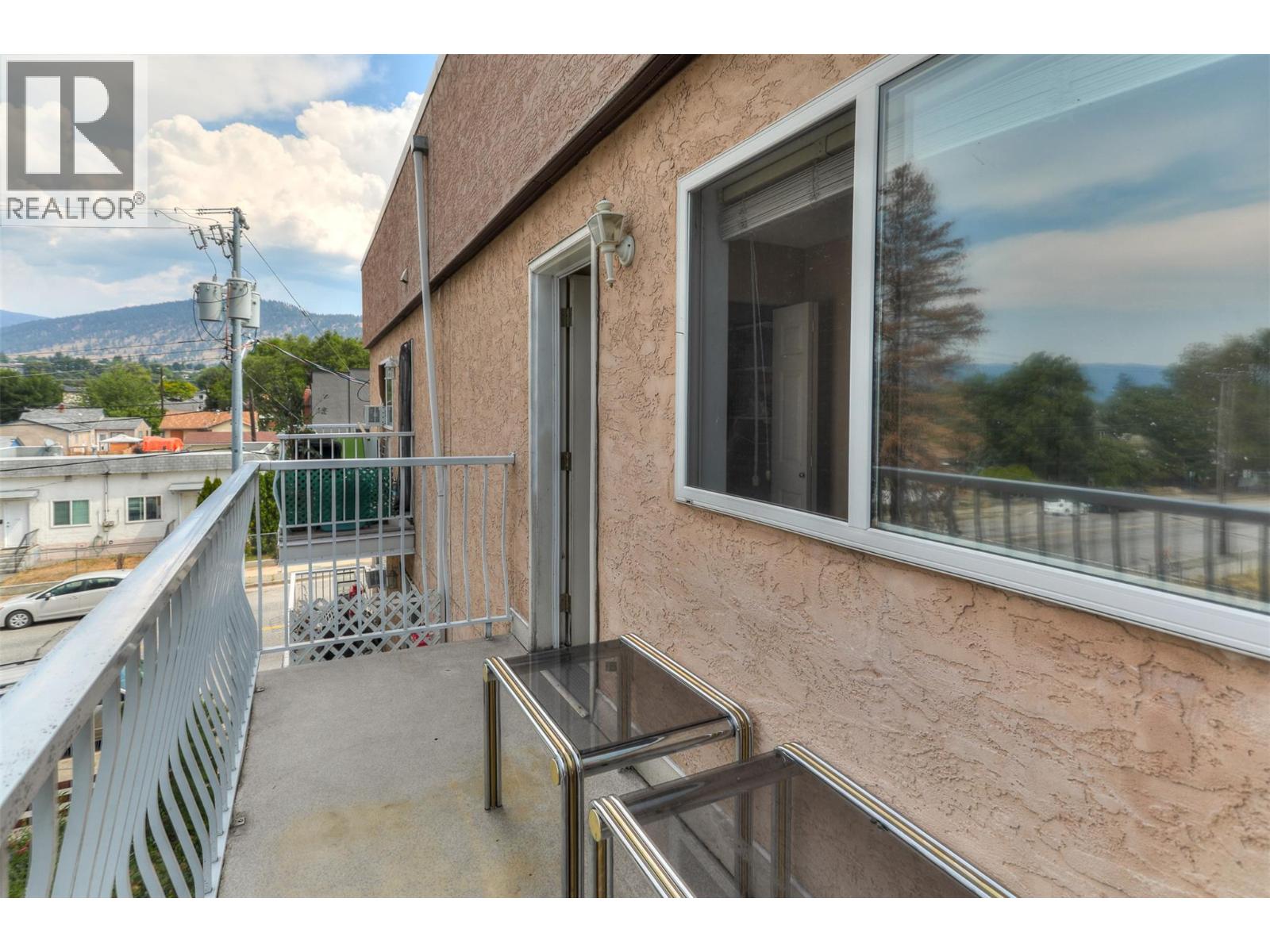 95 ECKHARDT Avenue Unit# 203, Penticton