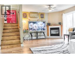 95 Eckhardt Avenue Unit# 203, Penticton, BC V2A8L2 Photo 10