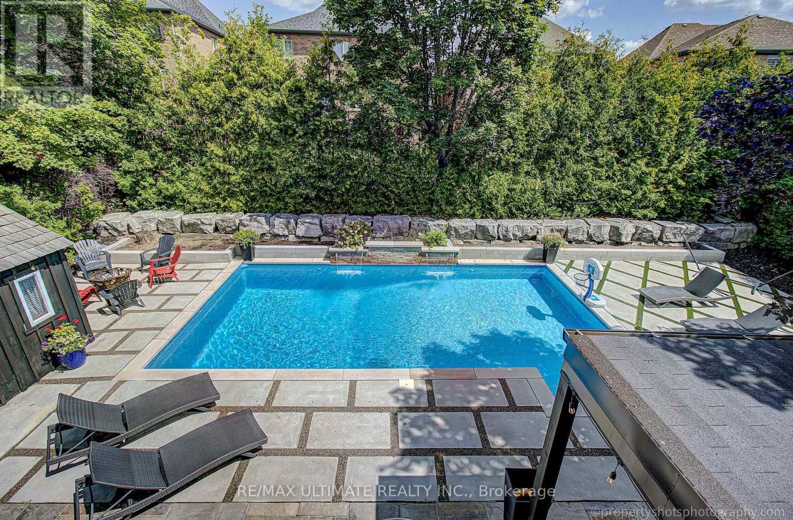 351 FAIRWAY GARDENS - Image 36