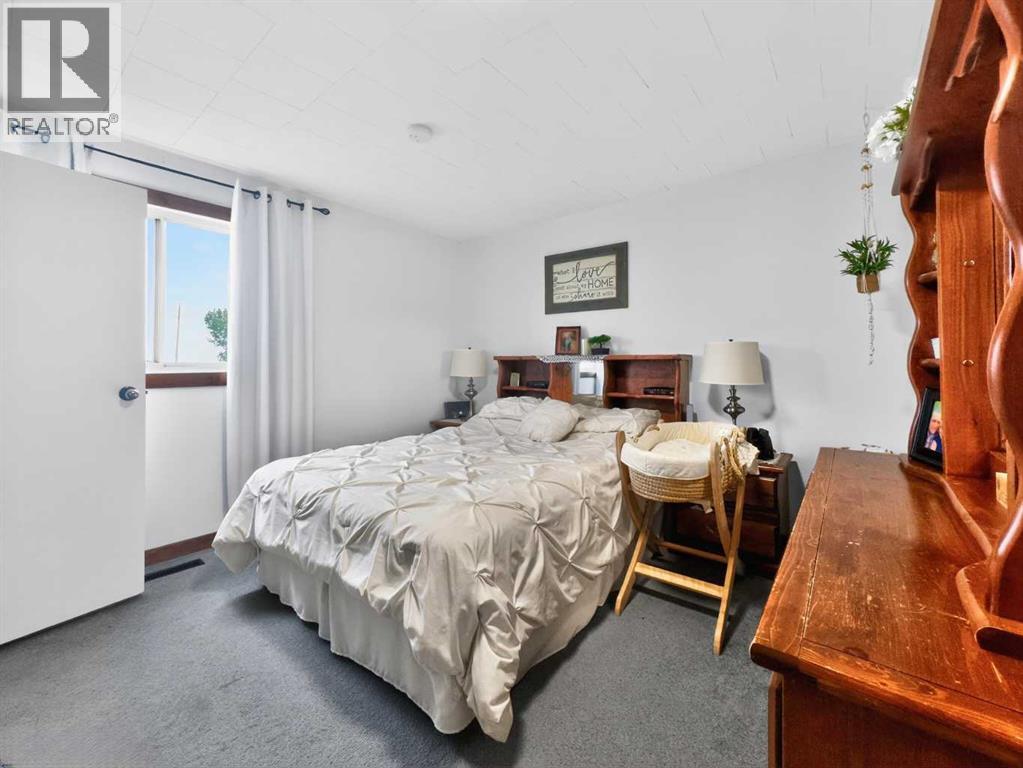 105373 Range Road 144 - 17