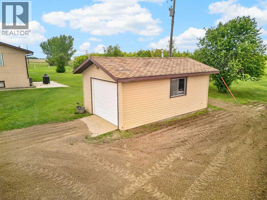 105373 Range Road 144 - Image 37