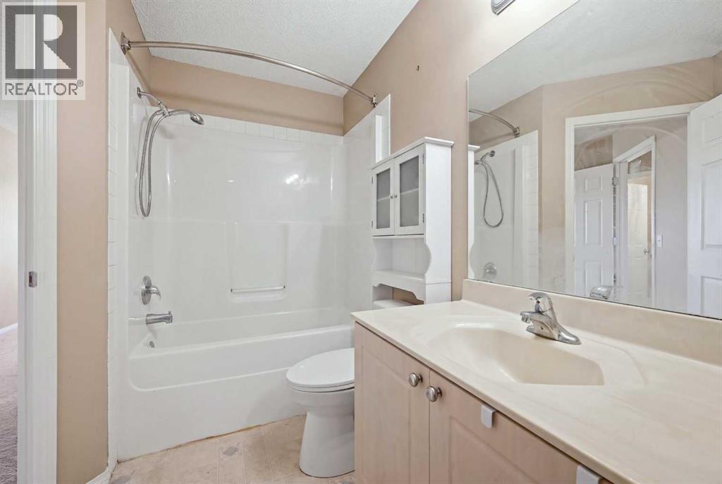86 Saddlecrest Close NE - 27
