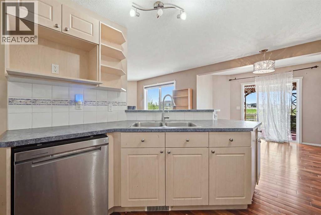86 Saddlecrest Close NE - 14
