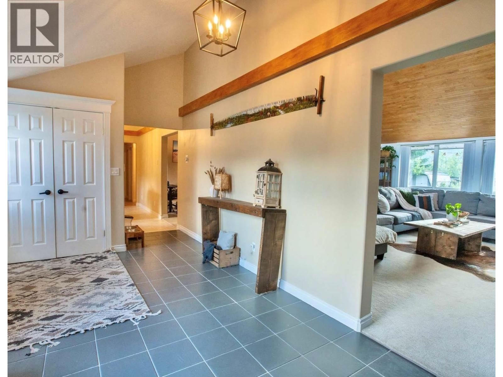 1930 CRANBERRY PLACE - 2