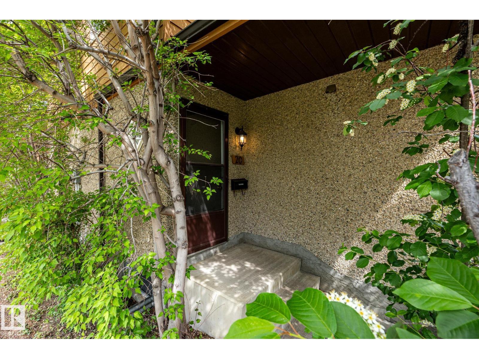#20 3812 20 AV NW - Image 34