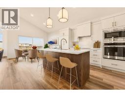3121 44 Street S - photo 4
