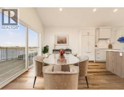 3121 44 Street S - photo 9