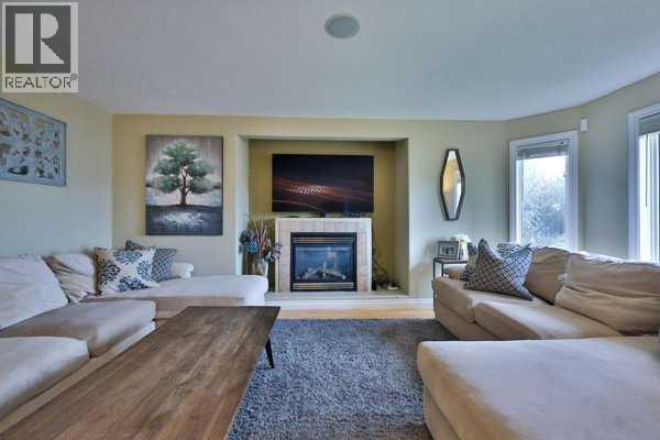 135 Riverbrook Close W - 20