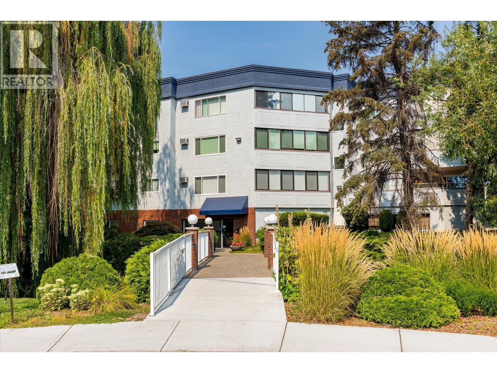 302 1170 Brookside Avenue, Kelowna