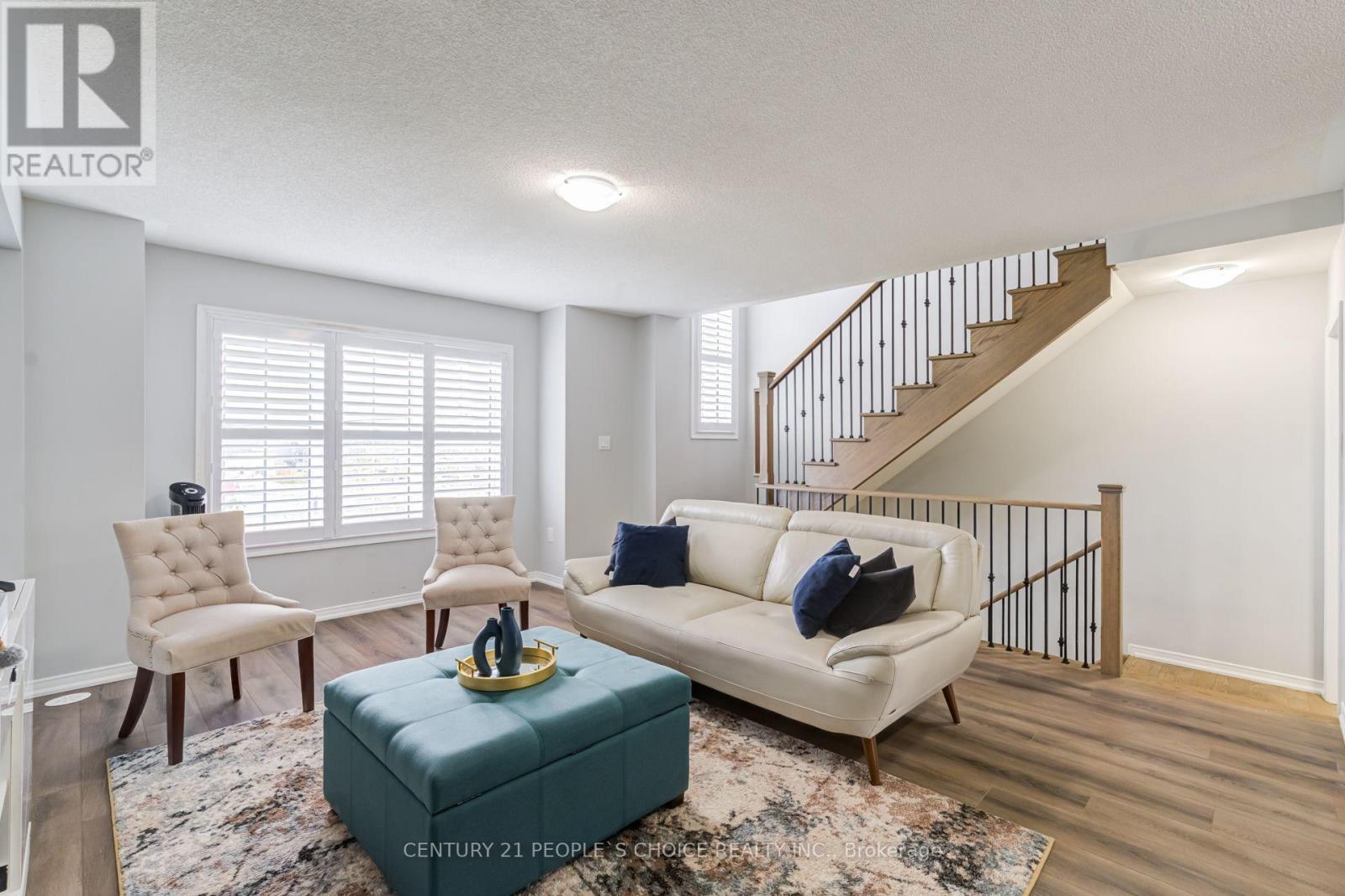 18 JEROME WAY - Image 12