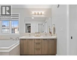 1429 Chinook Gate Glen Sw, Airdrie, AB T4B5J2 Photo 24