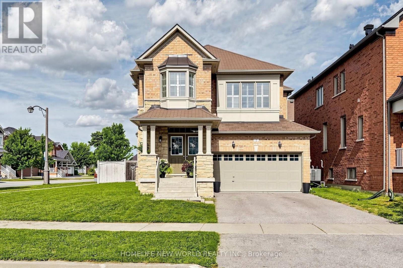 2 LUCIDA COURT
