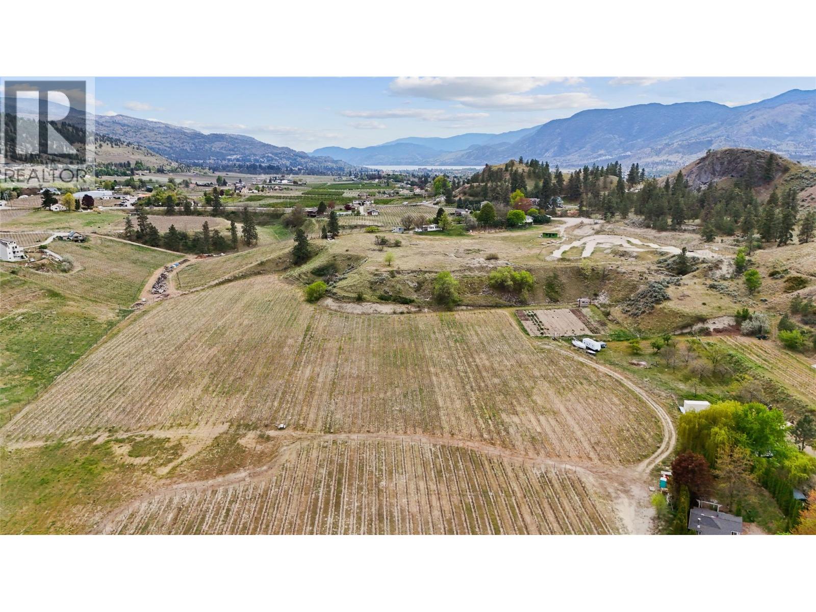 1170 CORBISHLEY Avenue, Penticton