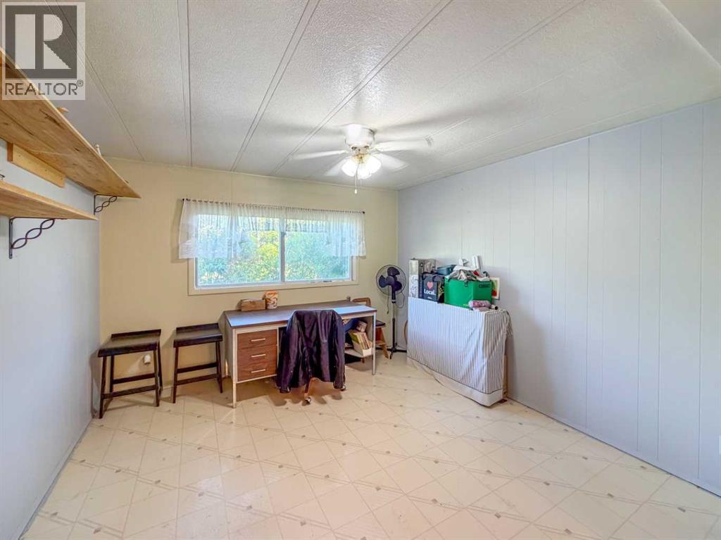20427 Highway 2 - Image 23