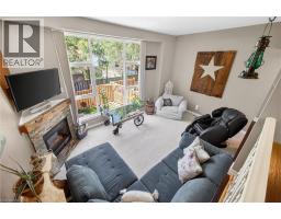 Living room - 23 Watsons Lane Unit# 31, Dundas, ON L9H5G9 Photo 9