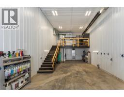 2050 Hart Highway, Prince George, BC V2K2X6 Photo 8