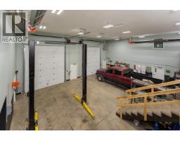 2050 Hart Highway, Prince George, BC V2K2X6 Photo 16