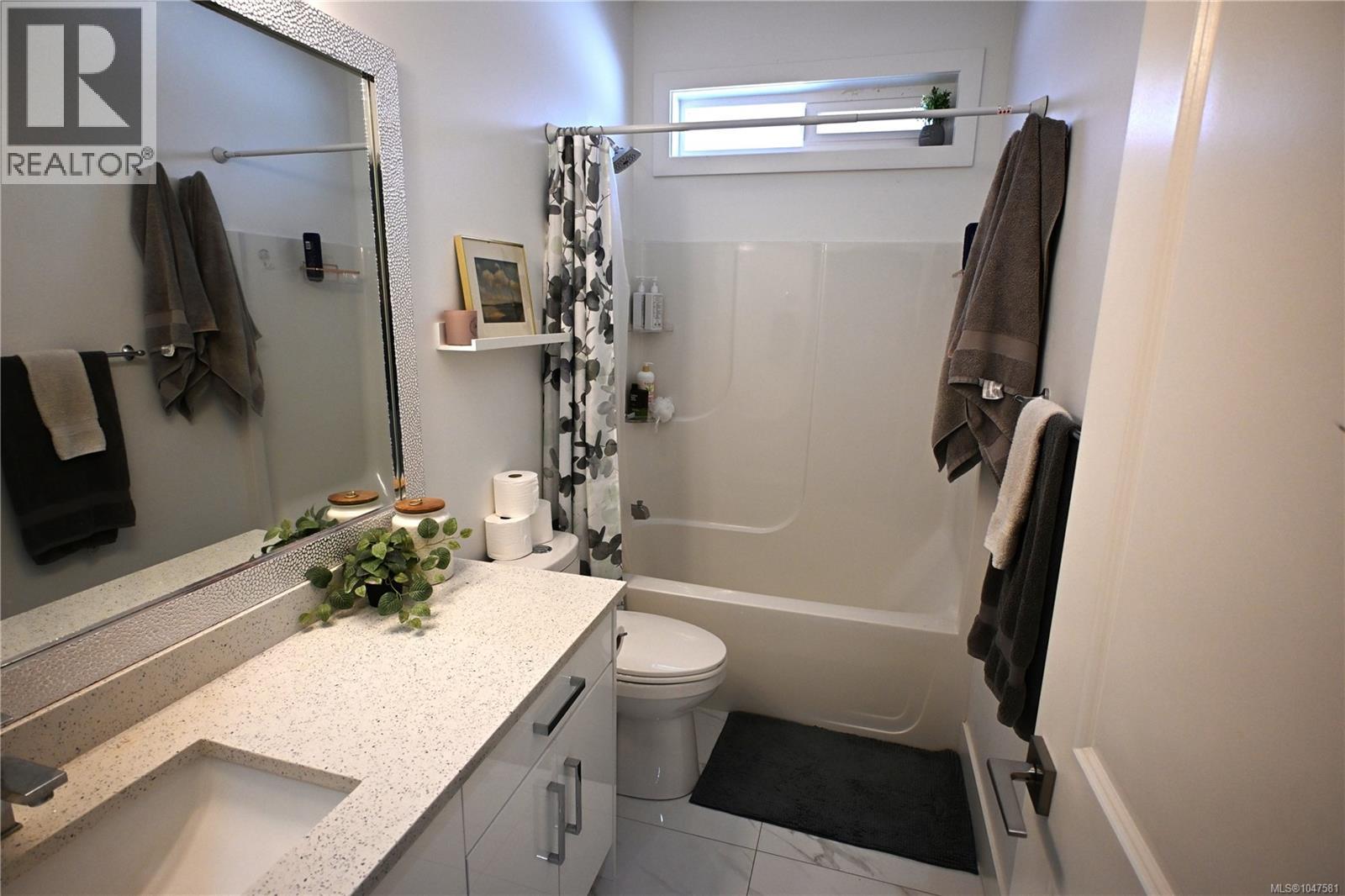 1656 Roberta Rd S - 8