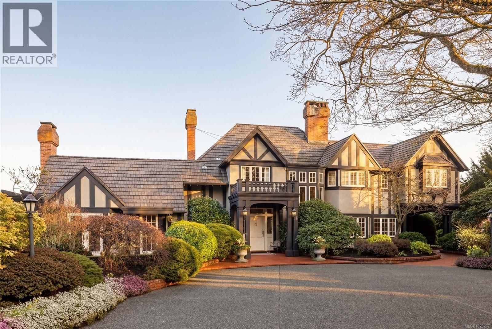 3475 Upper Terrace Rd - 2