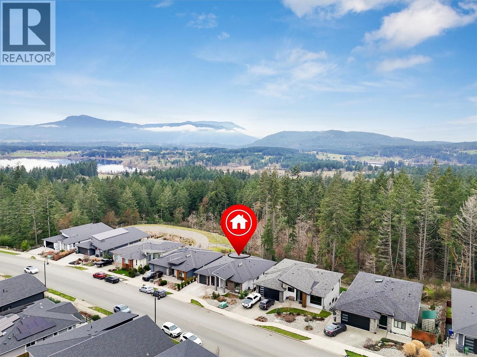 6245 Highwood Dr - 68