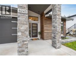 Bathroom - 6245 Highwood Dr, Duncan, BC V9L0H5 Photo 8