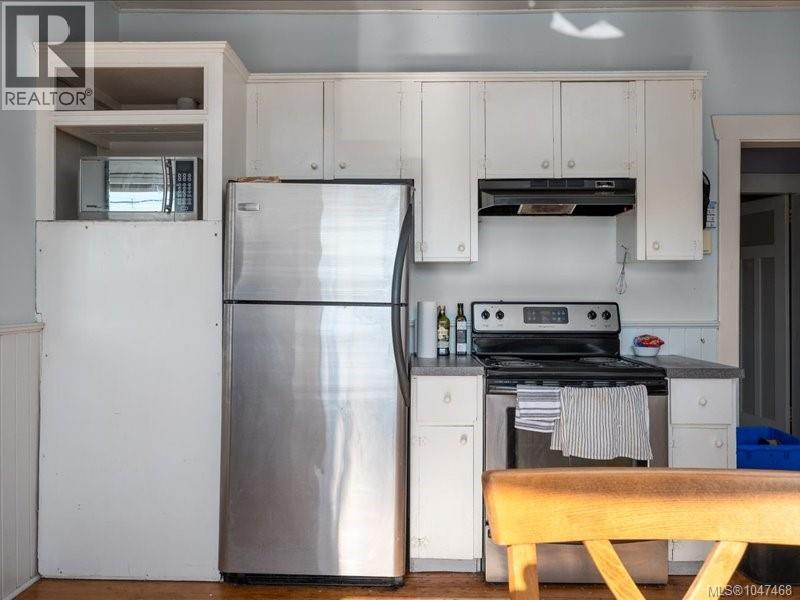 85 Robarts St - Image 16