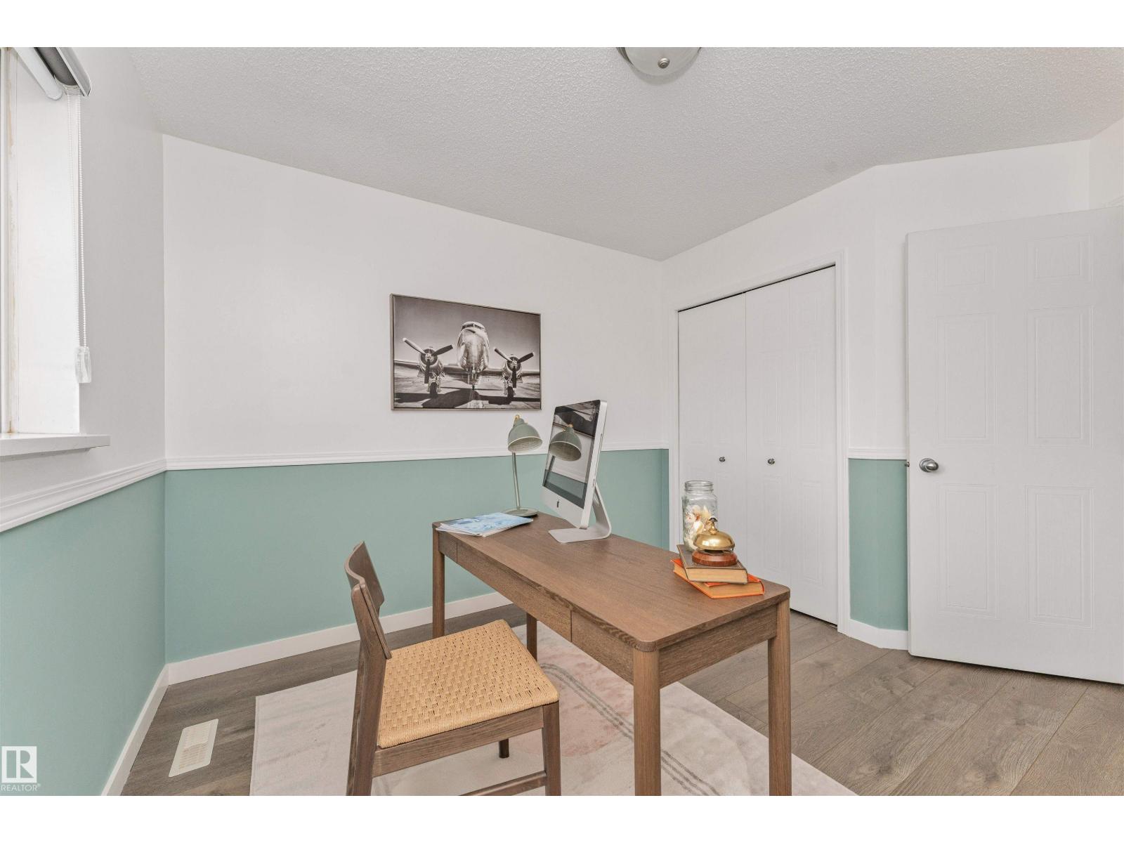 4121 TOMPKINS WY NW - 40