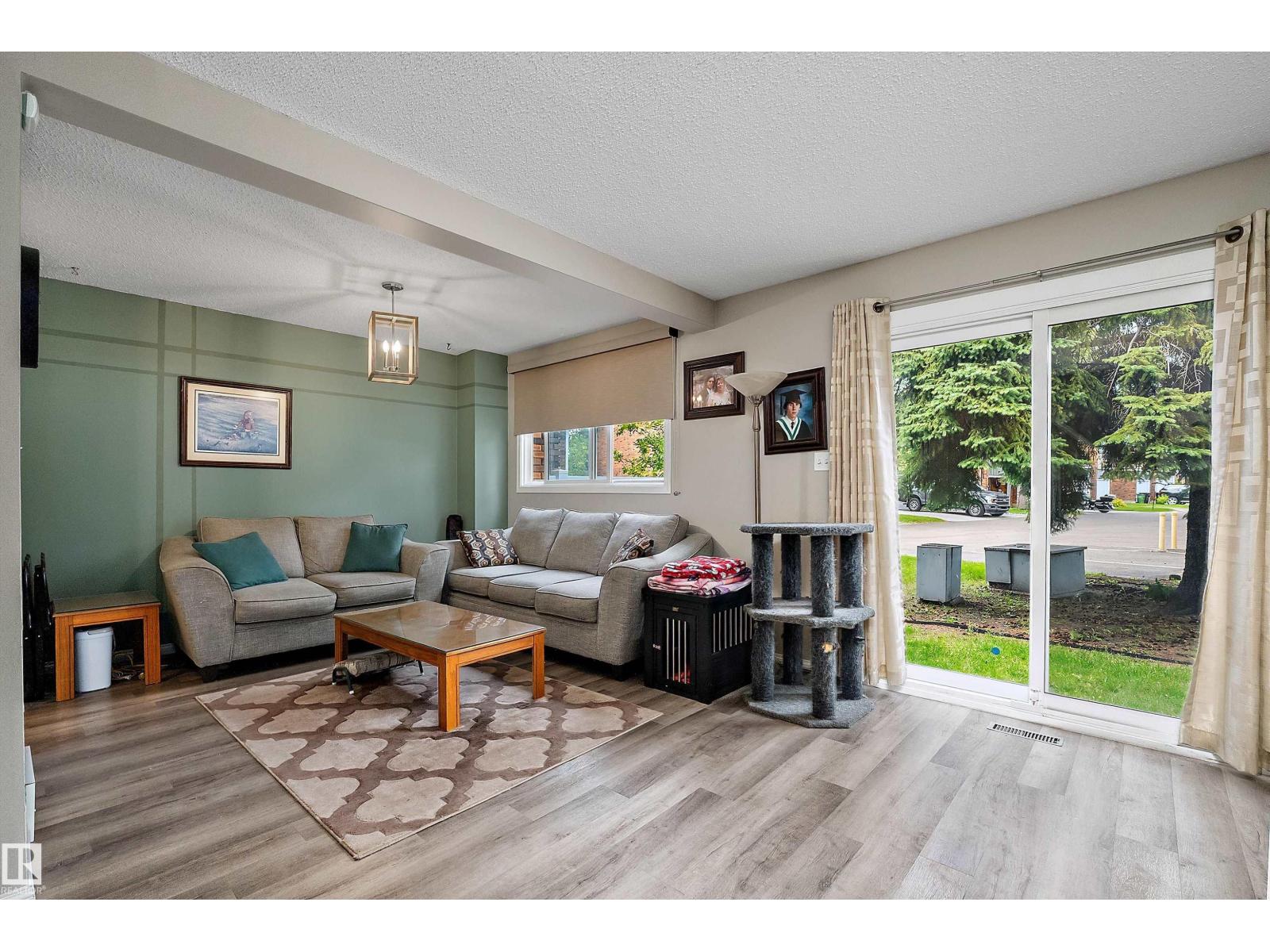 3912 134 AV NW - 7