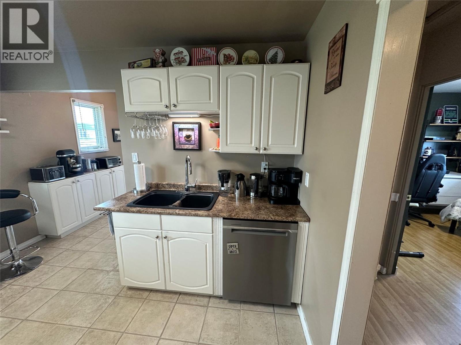 11324 13A Street - 7