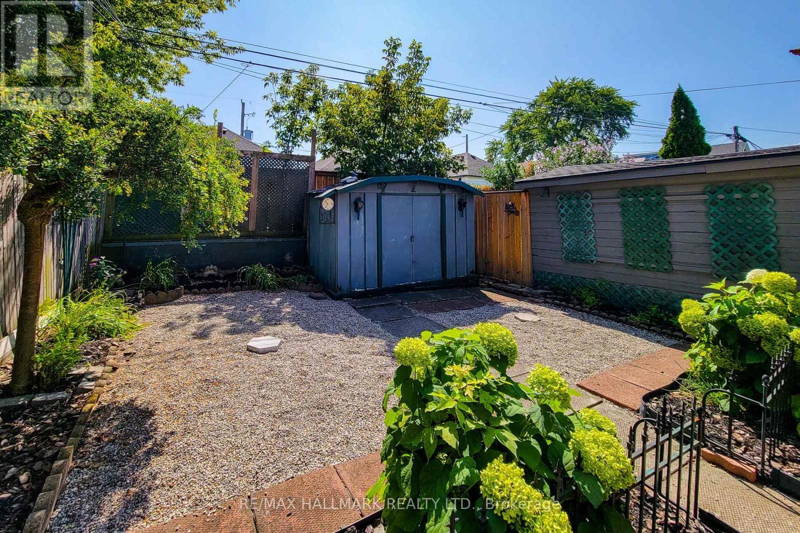 36 DALKEITH AVENUE - 12