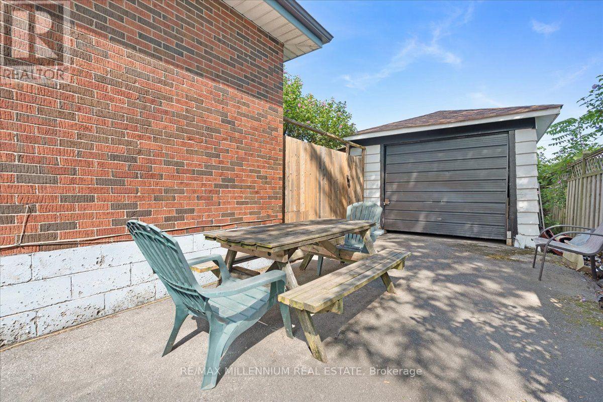 37 RADFORD STREET - 39