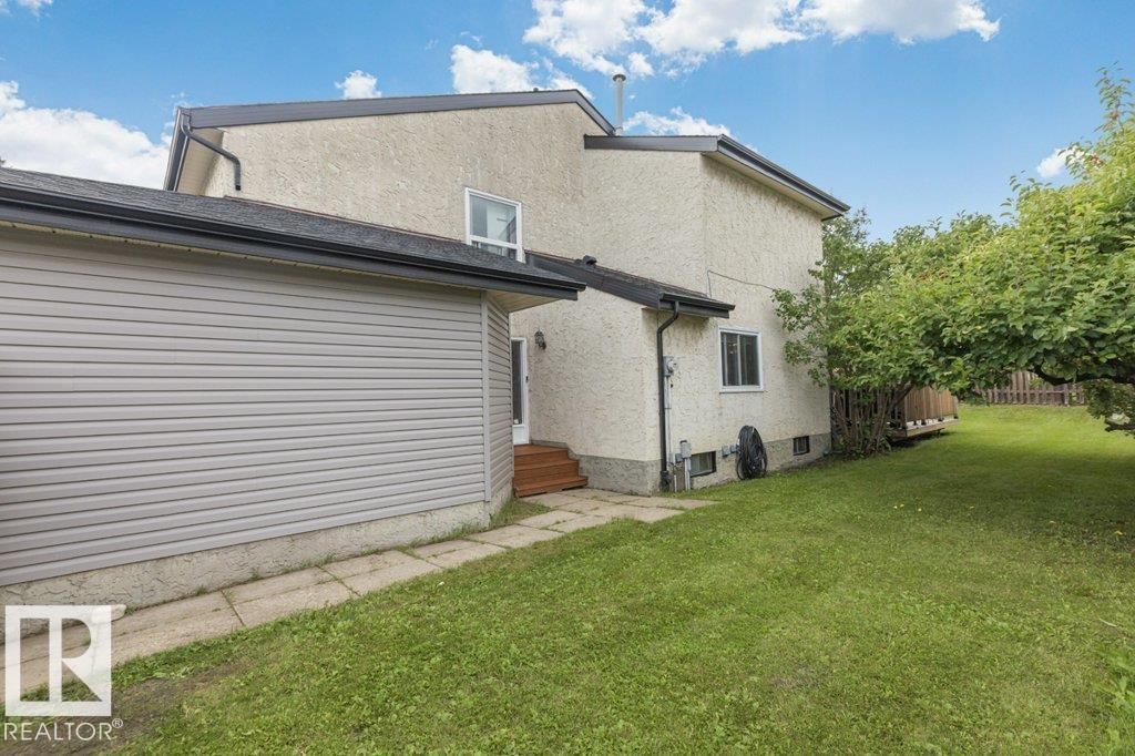 6010 173 ST NW - Image 36