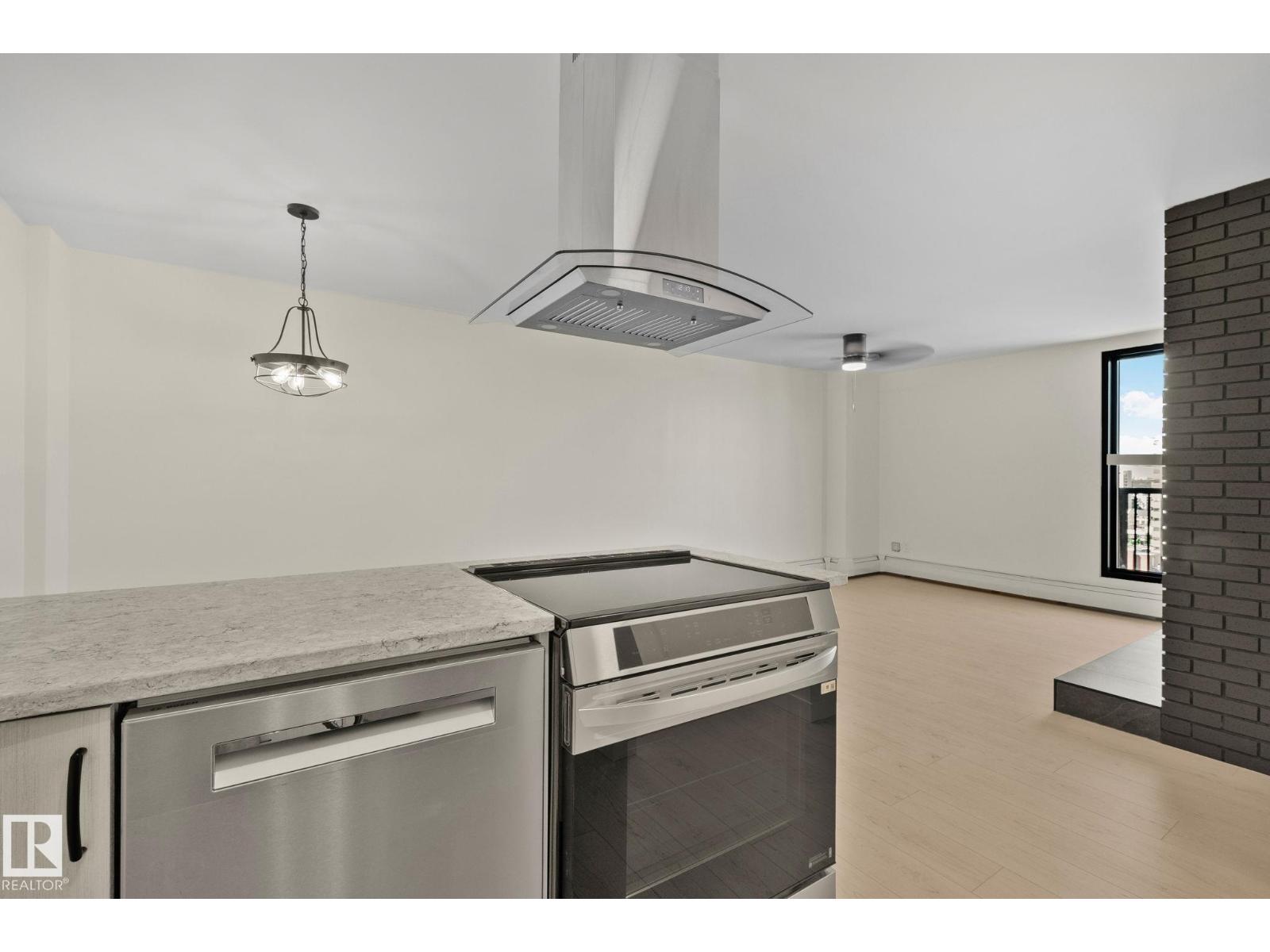 #1408 10125 109 ST NW - Image 18